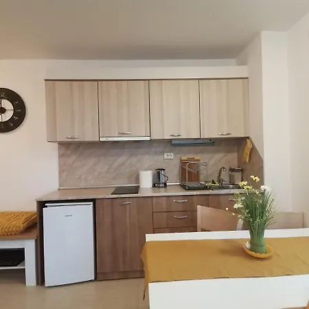 Orange в местност каваци,