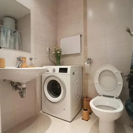 דירה Orange в местност каваци, סוזופול