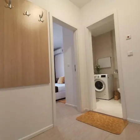 Orange в местност каваци, Daire