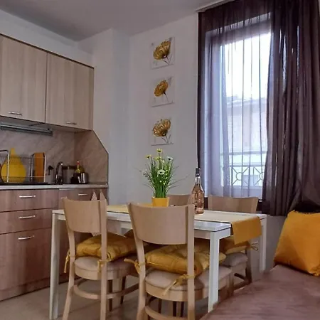 Daire Orange в местност каваци, *