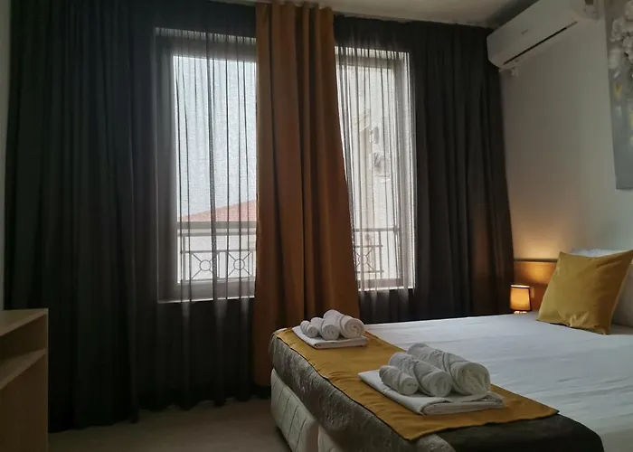 Orange в местност каваци, Sozopol