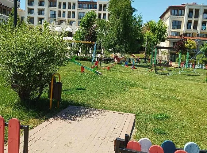 Orange в местност каваци, Apartamento Sozopol